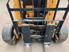 Cheap Electric Reach Truck - picture2' - Click to enlarge