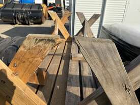 1 x Pallet of 6 Wooden Benches - picture0' - Click to enlarge