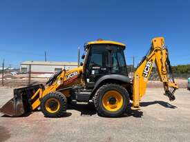 2018 JCB 3CX Elite Backhoe - picture2' - Click to enlarge