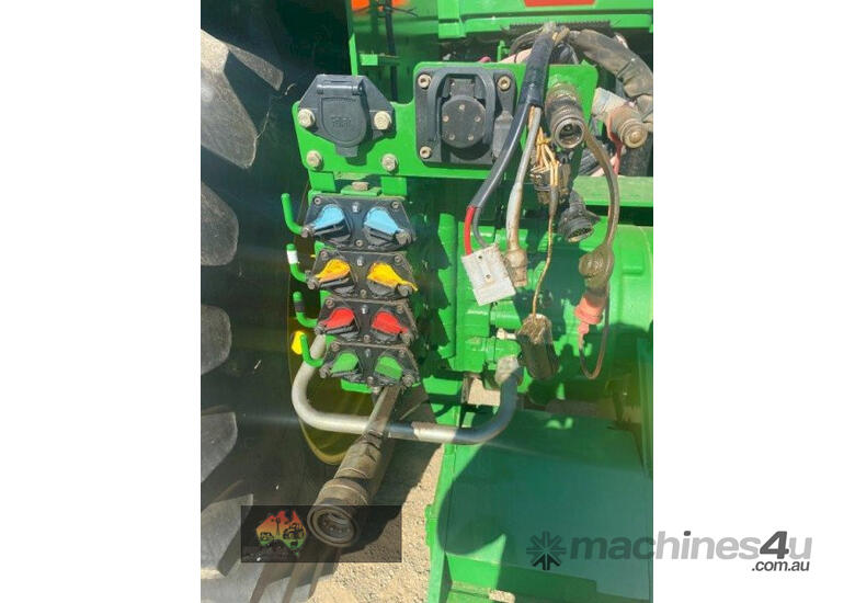 caption (8681) John Deere 9120 (Saddleworth, SA)