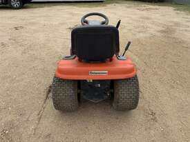 HUSQVARNA YTH1542XP RIDE-ON LAWN MOWER - picture2' - Click to enlarge