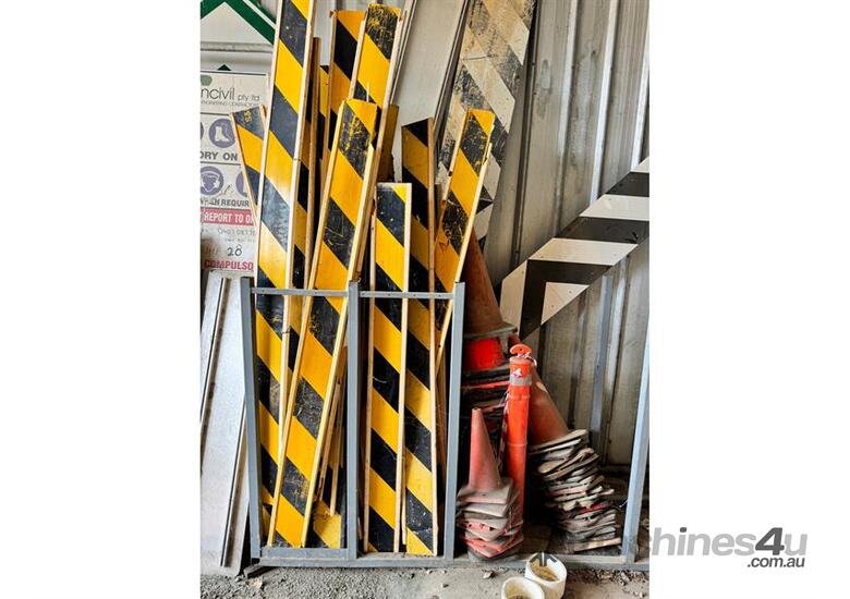 caption HUGE QTY OF ROAD SIGNS ETC