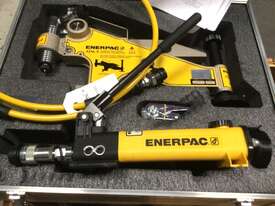 Enerpac ATM-9 Flange Alignment Tool in Protective Carry Case - picture0' - Click to enlarge