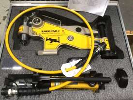 Enerpac ATM-9 Flange Alignment Tool in Protective Carry Case - picture0' - Click to enlarge