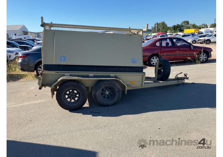 caption 2022 Phoenix Builders Trailer Tandem Axle Enclosed Trailer