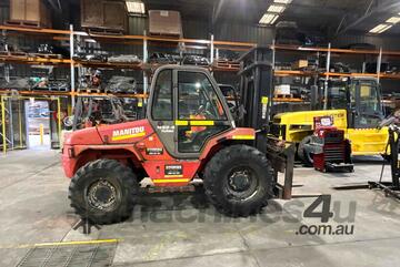 5 Tonne 4WD Manitou Forklift For Sale