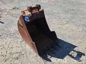 Oz 550mm Bucket to suit 8T Excavator, 290mm Centers, 80mm Ears, 60mm Pins  - picture0' - Click to enlarge