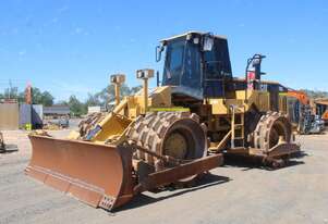 Caterpillar 2003   825G