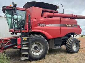 2012 CASE IH 7230 Header - picture1' - Click to enlarge