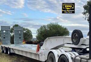Drake 3x8 Low Loader, deck widener, E.M.U.S TS885 Drake 3x8 Low Loader, deck widener, E.M.U.S TS885