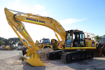 Komatsu PC300LC-8M0 Excavator Steel Tracked - 30 to 34 tonne for  