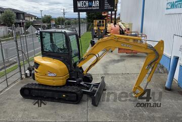 KATO WORKS KATO HD50V5 EXCAVATOR