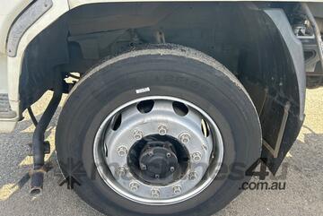 2016 Mitsubishi Fuso Fighter 1627 Curtainsider