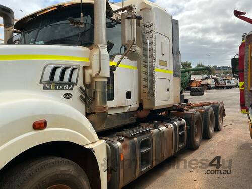 2021 Mack Superliner 6x4 Sleeper Cab Prime Mover