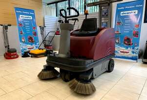 Hako RIDE-ON SWEEPER