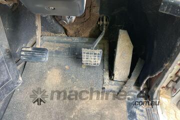 2002 Mack Fleetliner CH 6x4 Prime Mover 2002 Mack Fleetliner CH 6x4 Prime Mover