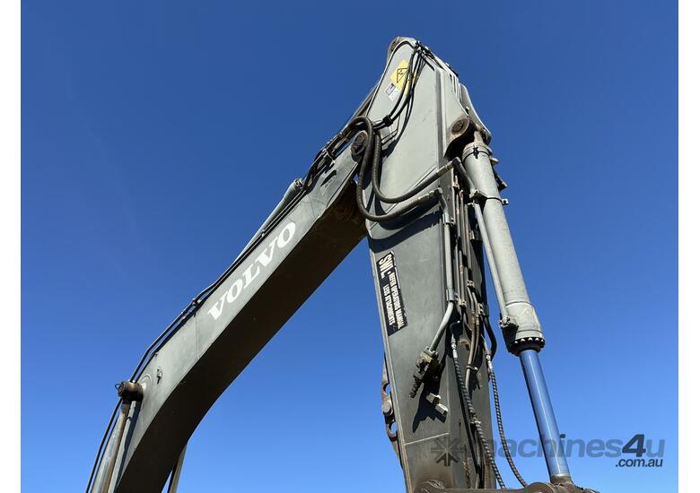 2012 Volvo EC290CL Excavator (Steel Tracked)