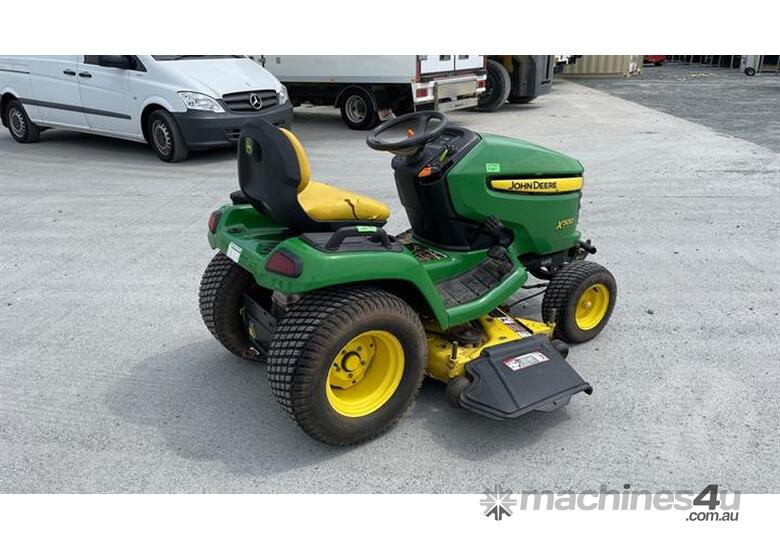 John Deere X500
