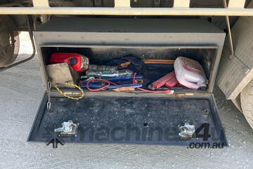 2021 Mitsubishi Fighter Table Top