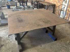 Heavy Duty Workbench (8) - picture0' - Click to enlarge