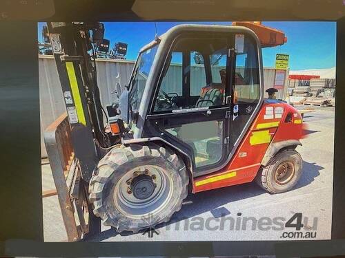 2015 Manitou MH25 - 4T 4WD Diesel Buggie Forklift