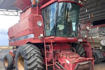 2366 Case IH Header with 30 foot 1010 front