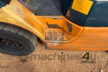 Toyota 2004   42-7FG25 Forklift