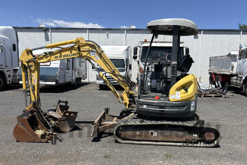 New Holland E30B Excavator (Rubber Tracked)