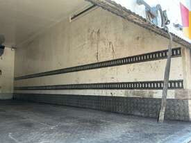 2017 Isuzu FYJ 2000 Long Refrigerated Pantech - picture1' - Click to enlarge