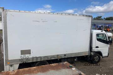 2013 Mitsubishi Fuso Canter 7/800 Pantech