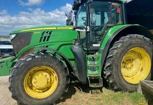 2016 John Deere 6175M Row Crop Tractors