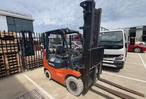 Toyota 2002   42-7fg18 Forklift