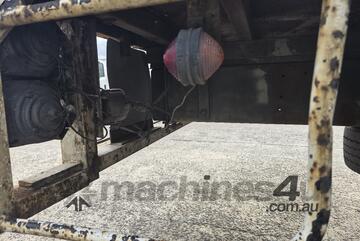 Hino 1989   FH 4x2 Tray Truck