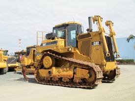 Caterpillar D9T Dozer - picture0' - Click to enlarge