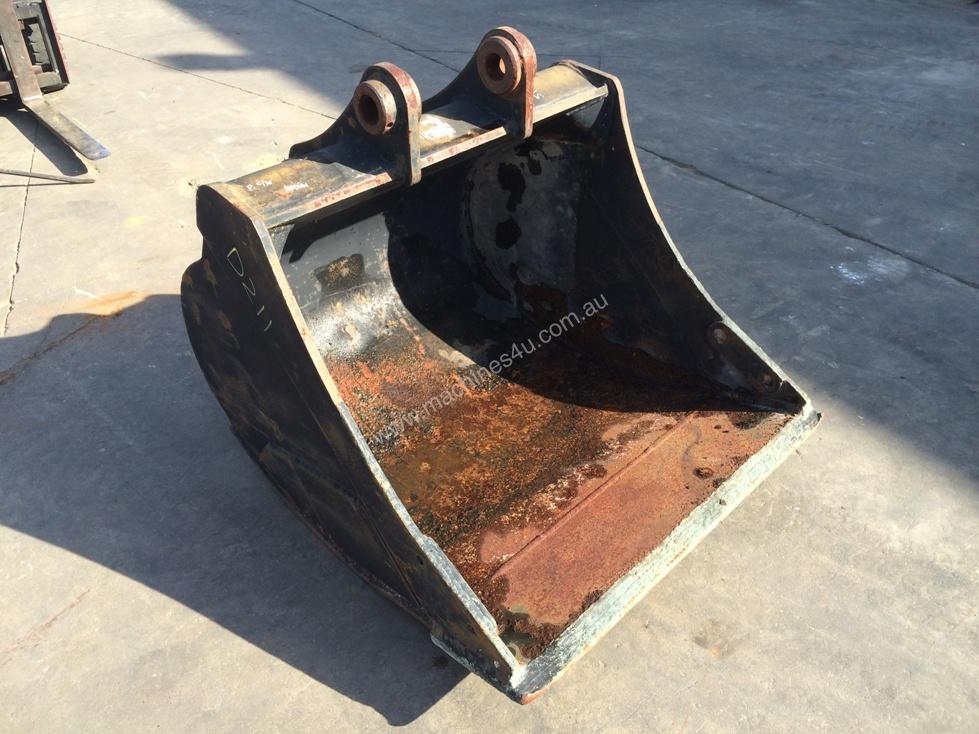 Used digrite 1100MM SAND BUCKET WITH LIFTING EYE SUIT 11-15T EXCAVATOR ...