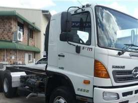 2009 HINO FM 2632 Cab Chassis - picture0' - Click to enlarge