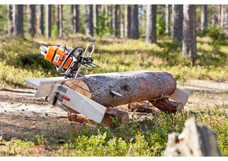 caption LOGOSOL TIMBERJIG - Chainsaw Mill