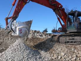 SIMEX CBE 20 EXCAVATORS CRUSHER BUCKETS2 - picture1' - Click to enlarge