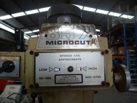 MICROCUT MILLING MACHINE - picture2' - Click to enlarge