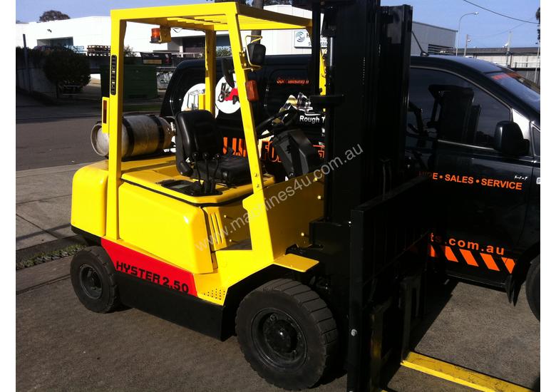 caption Used Hyster LPG forklift H2.50DX
