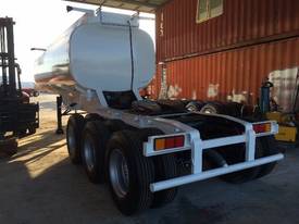 Water tank trailer 23500lt  - picture0' - Click to enlarge