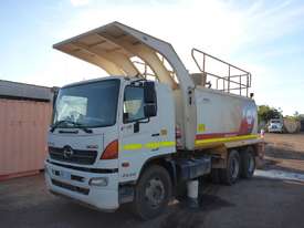 2012 Hino FM500 2628 6X4 Watercart - picture0' - Click to enlarge