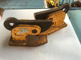 Plate Clamp set Horizontal Lifting  SWL 5 Ton x 50 mm opening Beaver - picture1' - Click to enlarge