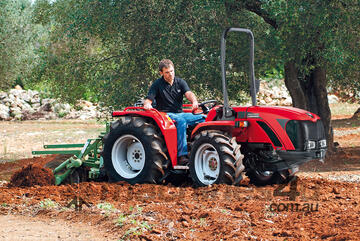 Antonio Carraro 4WD Tractor 50hp - TN Major 5800