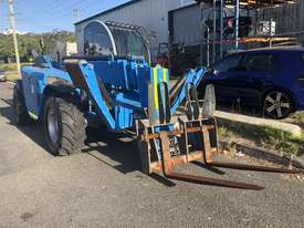 Genie 2006 telehandler 3713 Perkins 4x4 low hours $40000 - picture0' - Click to enlarge