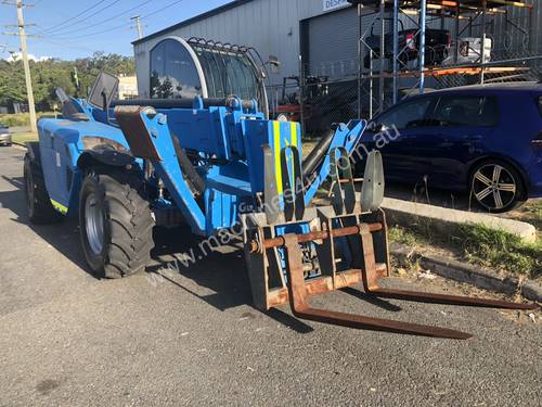 Genie 2006 telehandler 3713 Perkins 4x4 low hours $40000