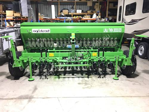 Agrolead 3000/23 Twin Disc seed Drill