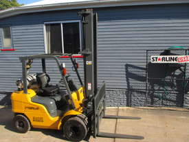 Caterpillar 2.5 ton LPG Used Forklift - picture0' - Click to enlarge