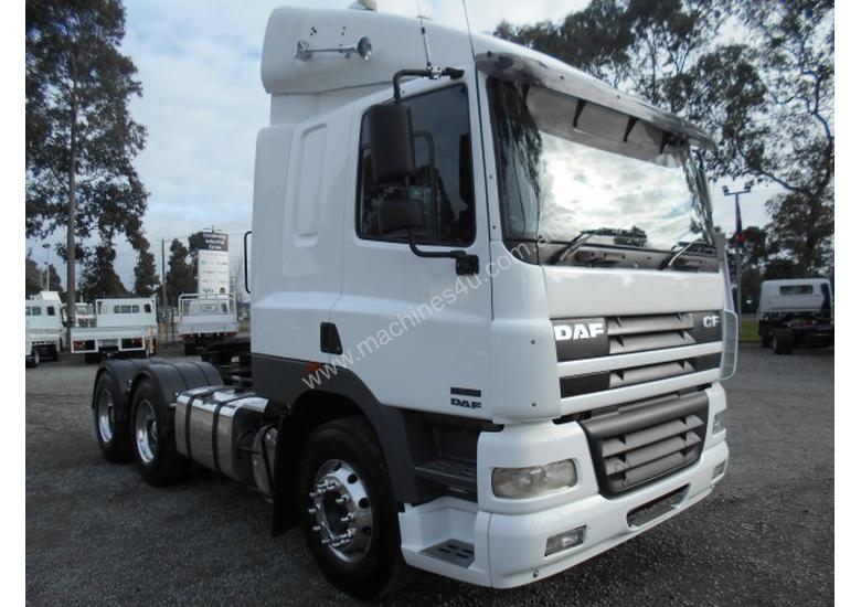 caption DAF CF 85 Series Primemover Truck