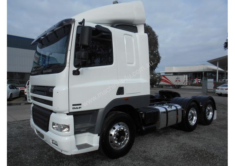 caption DAF CF 85 Series Primemover Truck